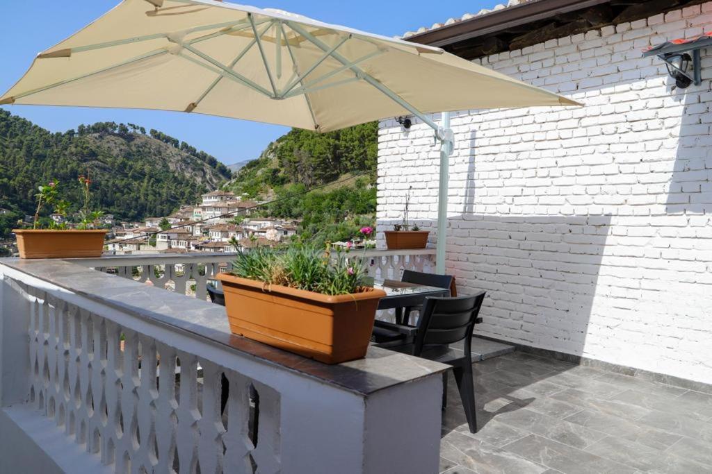 Villa Dona Berat Exterior foto